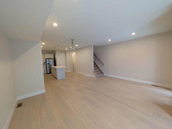 Photo - 812 Star Private