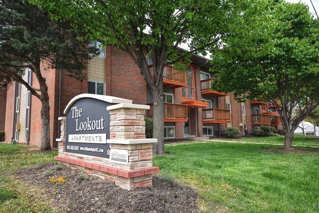 Photo - Lookout Apartments