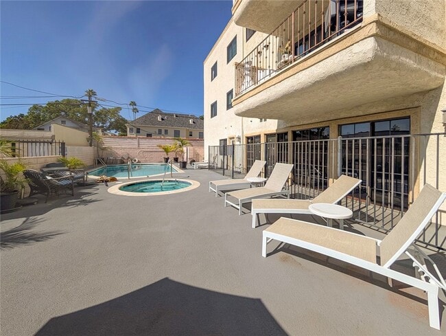 Photo - 227 S Madison Ave Unit 102