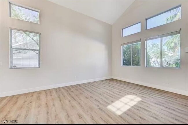 Building Photo - 250 Bailey Island Dr Rental