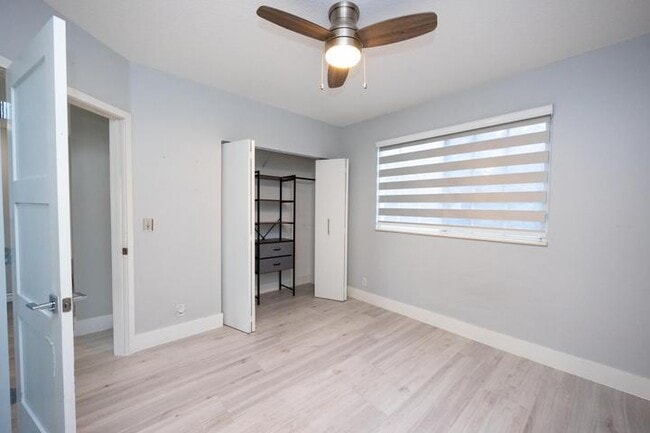 Photo - 50 Desford Ln