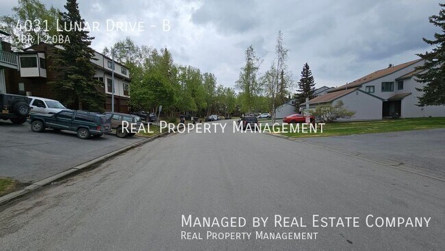 4031 Lunar Dr Unit B