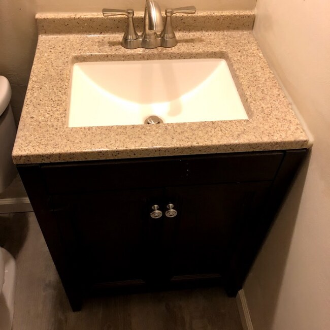 1 Chestnut St Townhome Townhome Rental in Carnegie PA