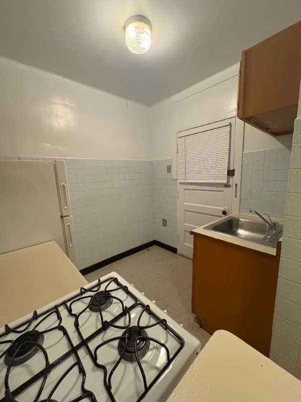 Photo - 3357 N Monticello Ave