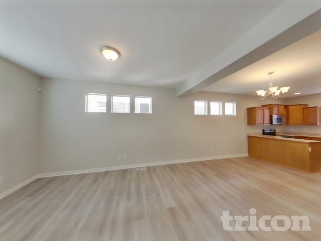 Photo - 2514 Chateau Dr