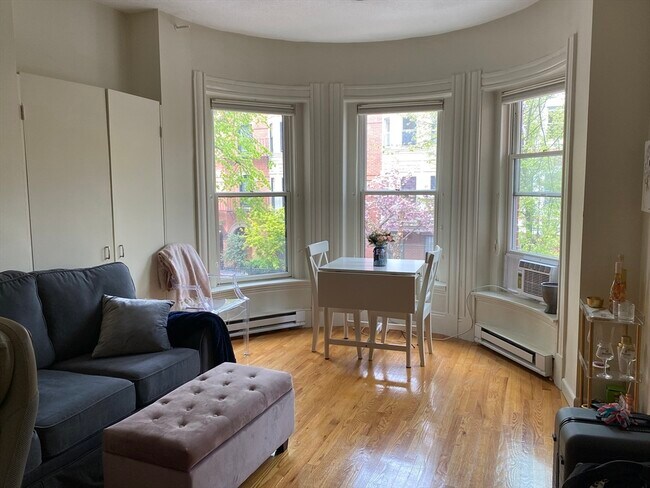 Photo - 17 Follen St Unit 2F