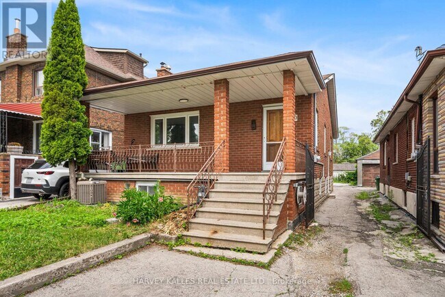 Photo - 49 Fairbank Ave