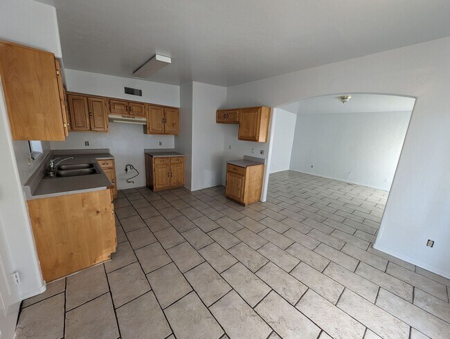 Photo - Beautiful 3bed&2bath Home - Close to A Mou...