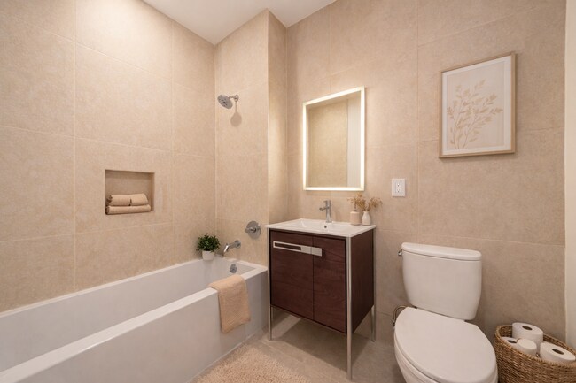 Photo - 2715 Fulton St Unit 608