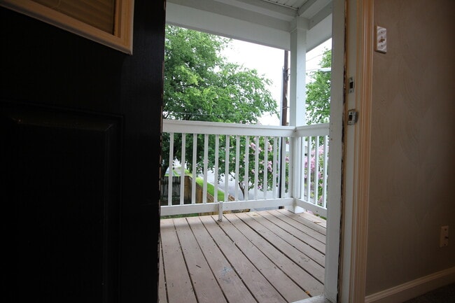 Photo - 1300 W 26th St