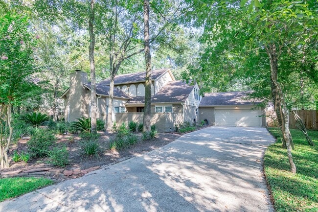 Photo - 10 Coralvine Ct
