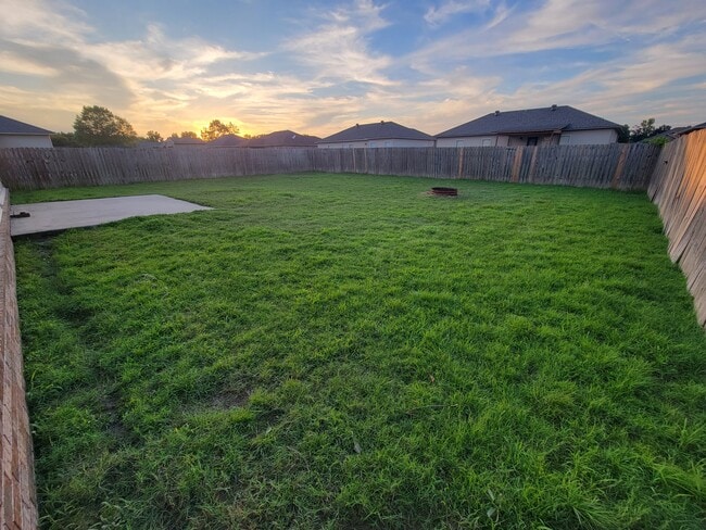 Photo - 22 Apricot Dr