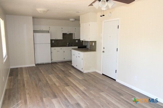 Photo - 1103 Craig St