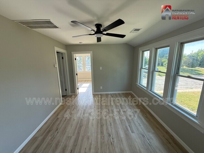 3351 N 6th St Unidad Upper