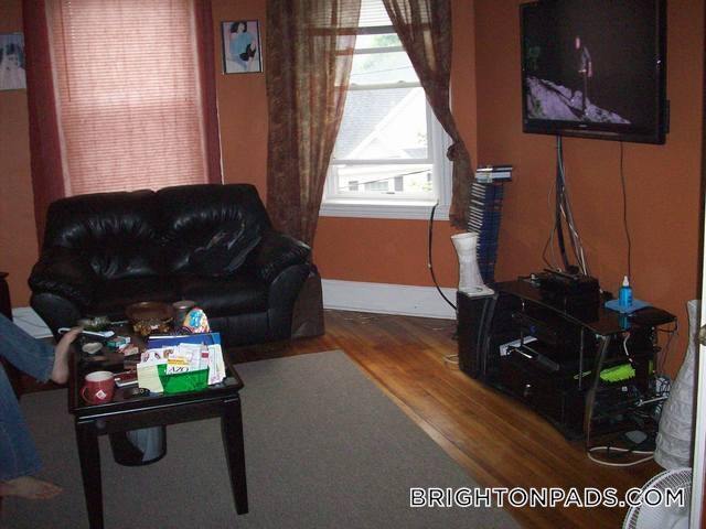 Photo - 35 Waverly St Unit 3