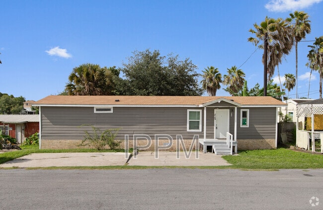 Building Photo - 4 S Tejas Rd Rental
