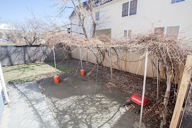 Photo - 22 Murdock St Unit 2