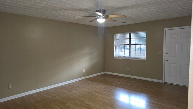 8372 Warren Dr Unit 8372