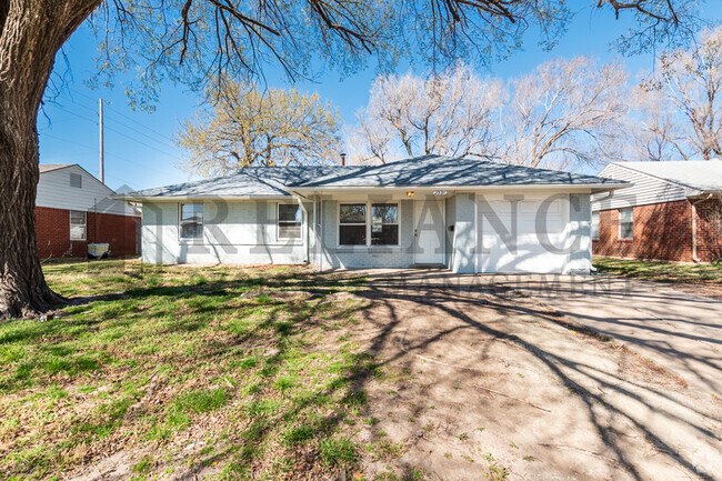 Building Photo - 2331 S Hiram St Rental