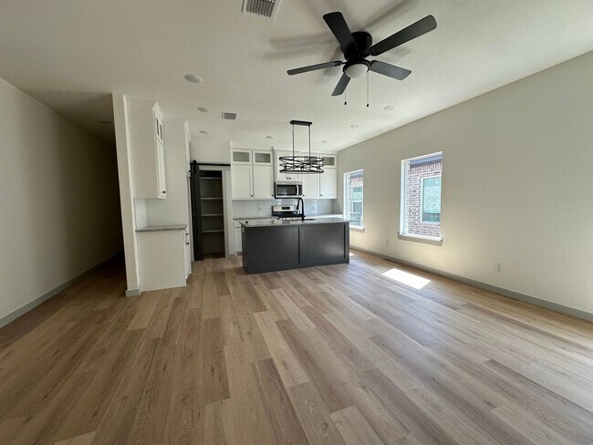 Photo - 2113 20th St Unit B