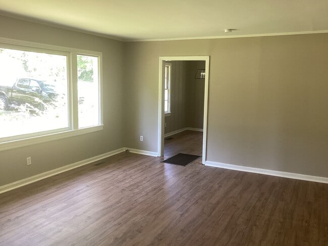 Photo - Newly Remodeled 3-bedroom 1 bath in North Gadsden