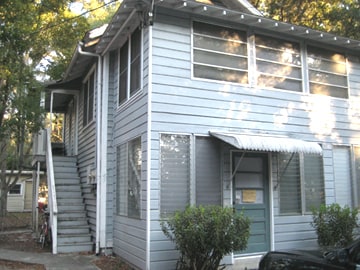 Building Photo - 2 Bed/1 Bath Duplex Close to Campus on NW ...