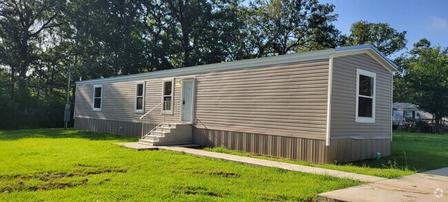 Building Photo - Gorgeous 3 bedroom/2 bath mobile home in W... Unit Willow Oak 3043