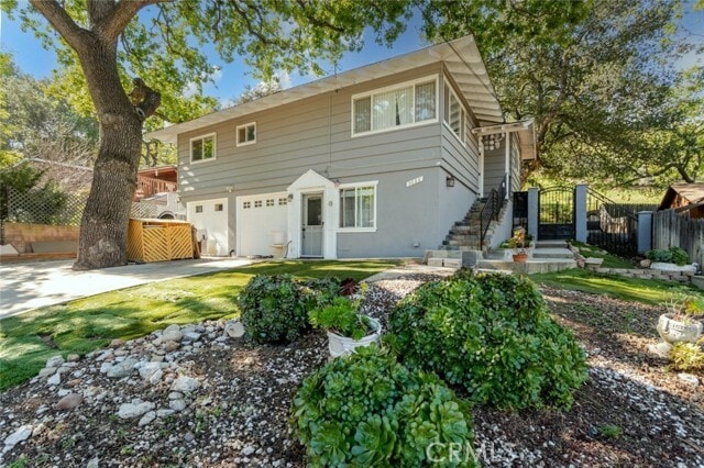 Photo - 5888 Oak Knolls Rd