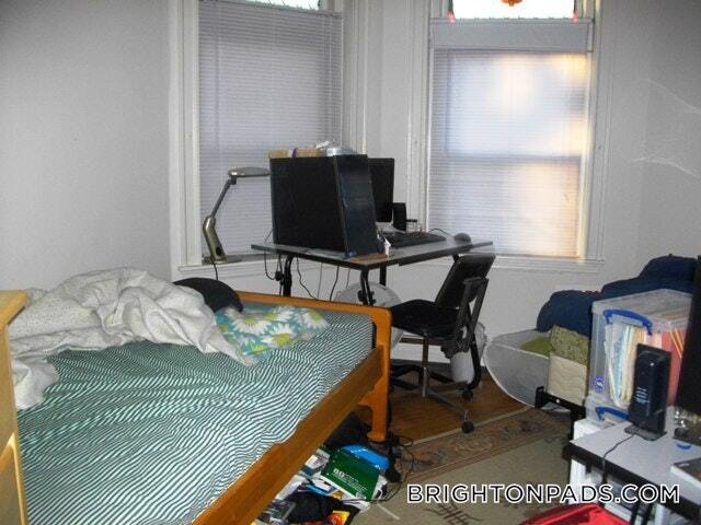 Photo - 1422 Commonwealth Ave Unidad 2