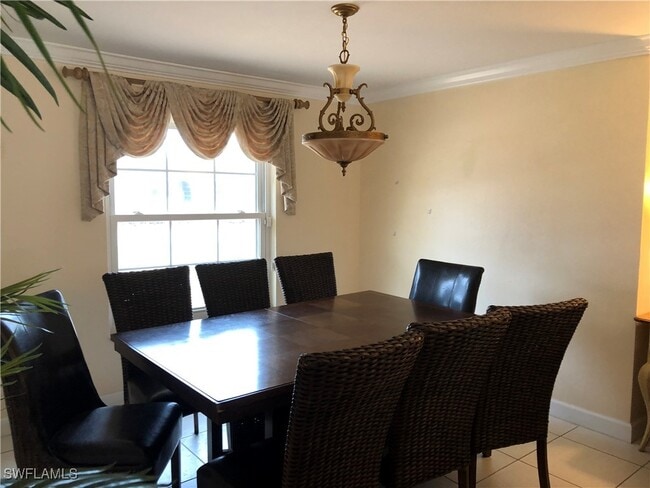 Photo - 550 Forest Hills Blvd