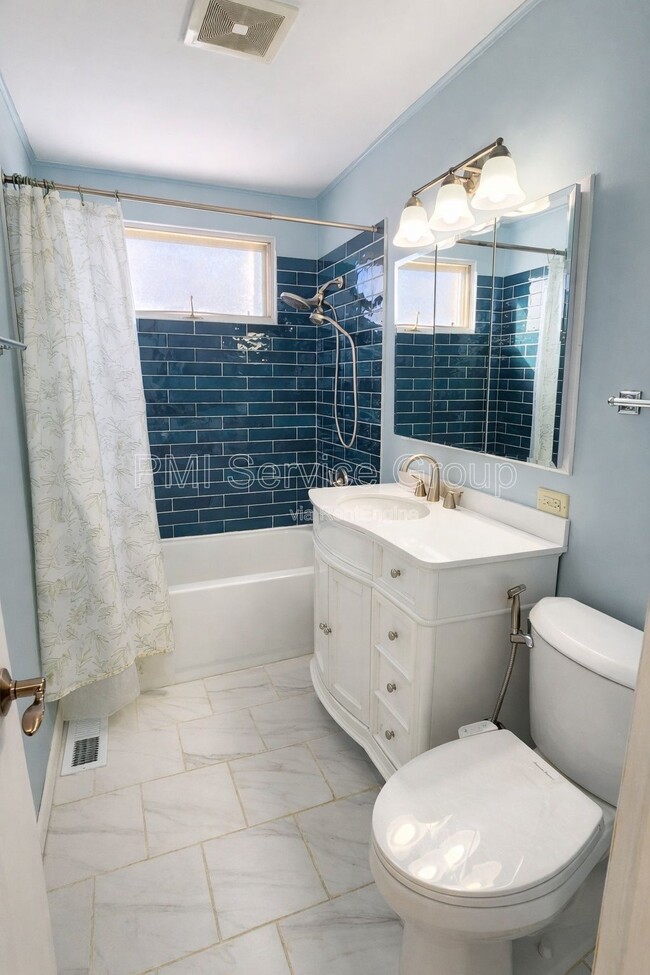 Photo - 5440 Benton Ave