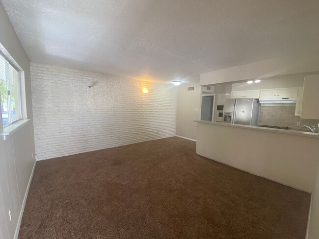 2708 Salado St