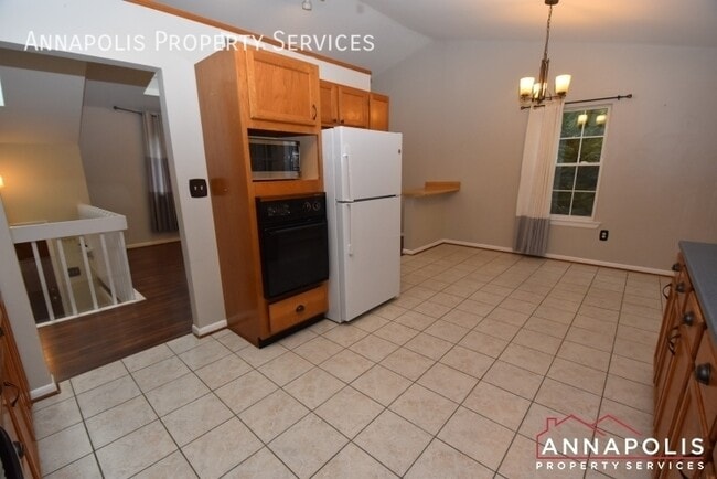 Photo - 130 Dennis Rd