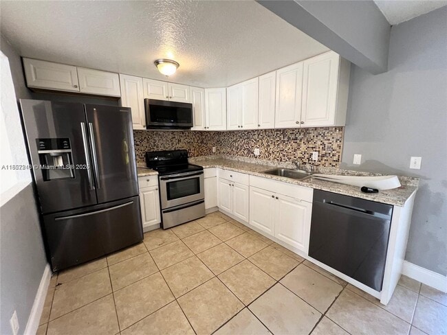 Photo - 5959 NW 28th St