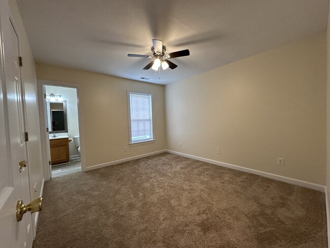 Photo - 606 Springwood Dr
