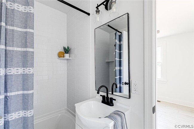 Photo - 1705 N 24th St