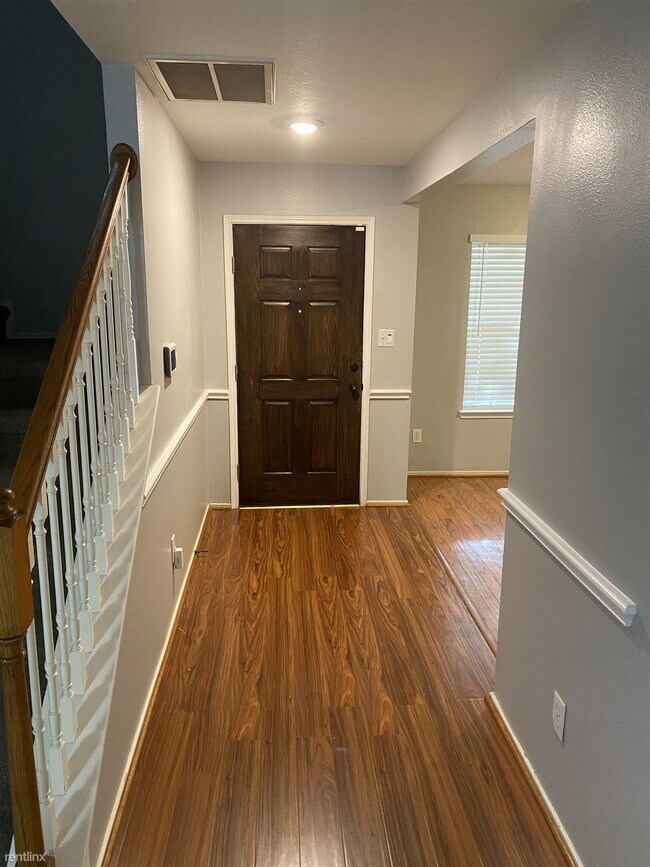 3 br, 2.5 bath House - 5926 Clerkenwell Drive - 3 br, 2.5 bath House - 5926 Clerkenwell Drive