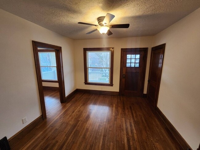 Photo - 2033 Robin St Unit UP