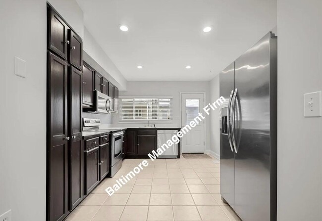 Photo - 805 S Decker Ave