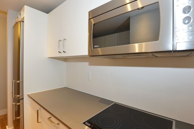 Photo - 230 Oak St Unit 1008