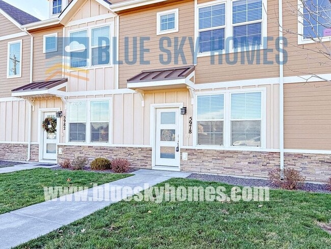 Building Photo - 5978 S Jessenia Ln