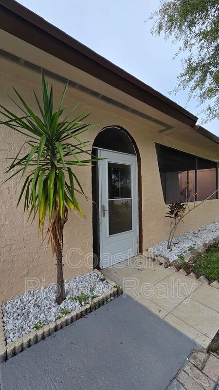 Photo - 4817 Cypress Tree Dr