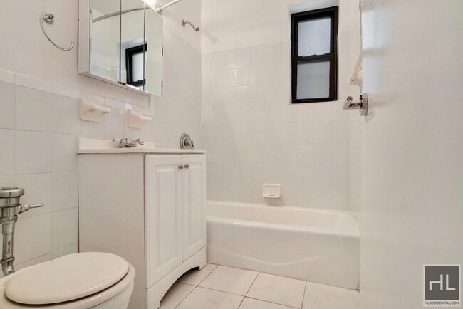 Photo - EAST 55 STREET Unit 2A