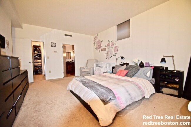 Photo - 51 Winchester St Unit #206