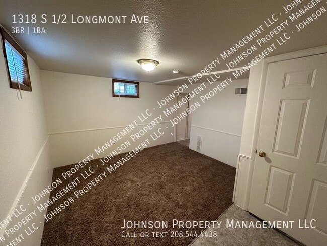 Photo - 1105 1/2-S 1/2 S Longmont Ave