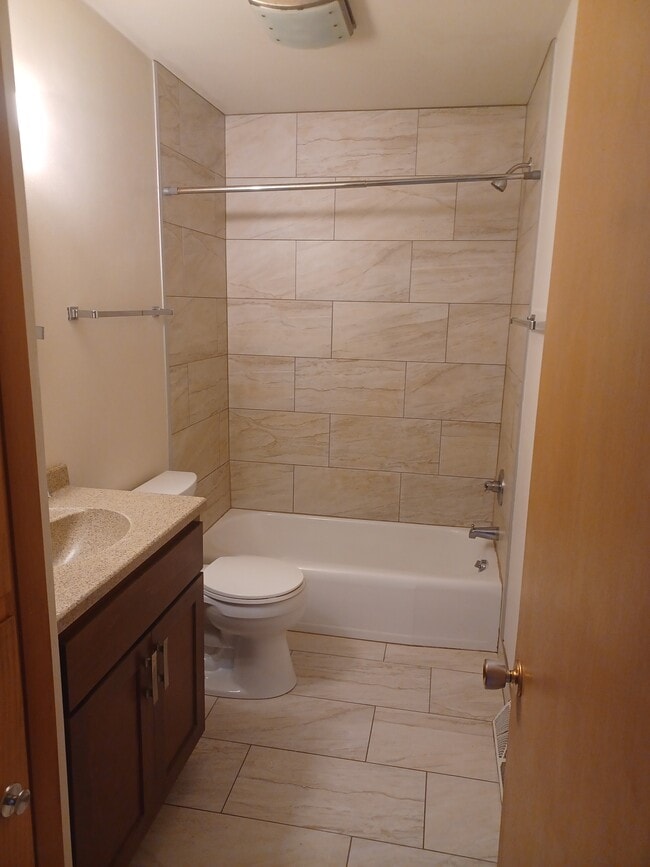 Photo - 211 W. Decorah Rd.