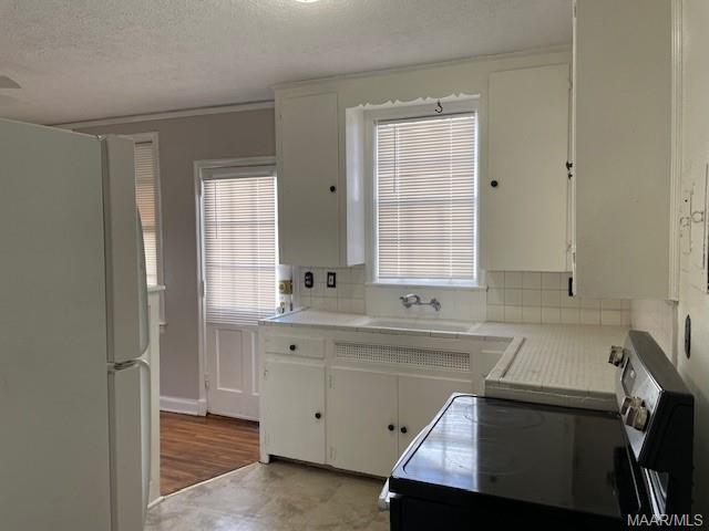 15 Oak Forest Dr