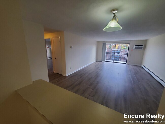 Photo - 245 Main St Unit 62