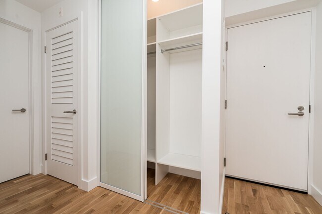 Photo - 25 Eccleston Dr Unit 402