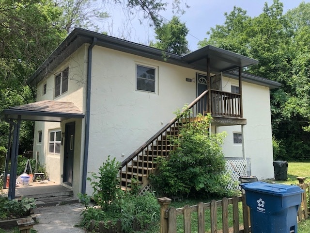 Building Photo - 1504 Stamm Ave Unit 1
